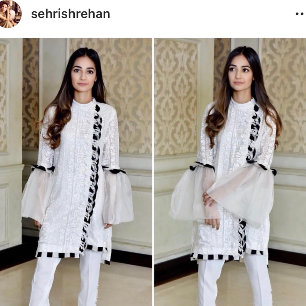 Indian/Pakistani Sehrish Rehan White Kurti/Top